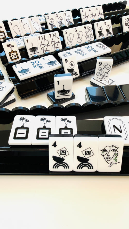 Mahjong Black Acrylic Racks and Scallop Pushers