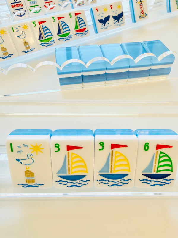 Mahjong Clear Acrylic Racks and Scallop Pusher