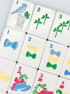 Kentucky Derby Mahjong Tile Collection with Matching Mat & Shuffler