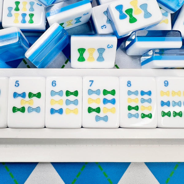 Kentucky Derby Mahjong Tile Collection with Matching Mat & Shuffler