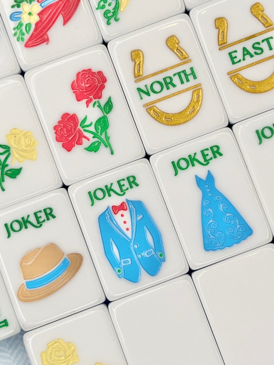 Mint and Roses Mahjong Tile Set with Matching Mat & Shuffler