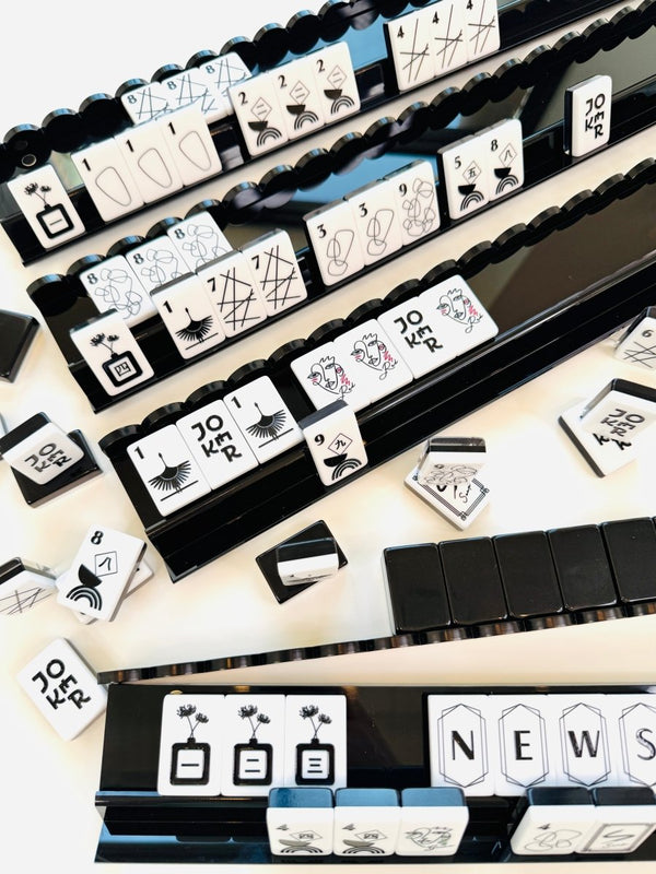 Mahjong Black Acrylic Racks and Scallop Pushers